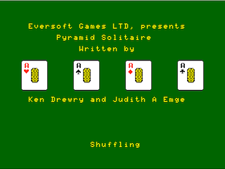 Classic Solitaire Pyramid game screen #1