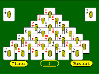 Classic Solitaire Pyramid game screen #2