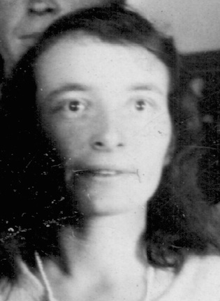 LouisaViolettaHolley5_1910-2006.jpg